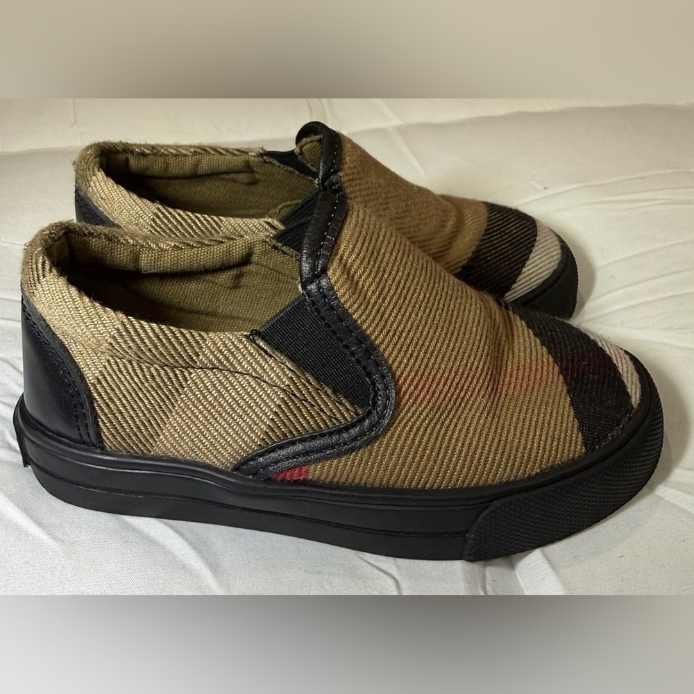 Burberry Tan and Black Slip-On Loafers